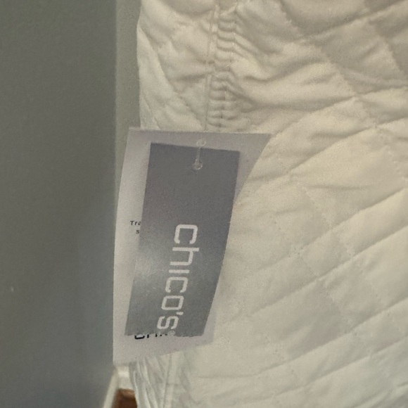 Chicos Reversible Womens Vest 4 Cream/muted plaid (20-22W). NWT - Picture 4 of 12